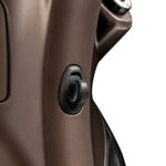 10 People_S_125_det_13