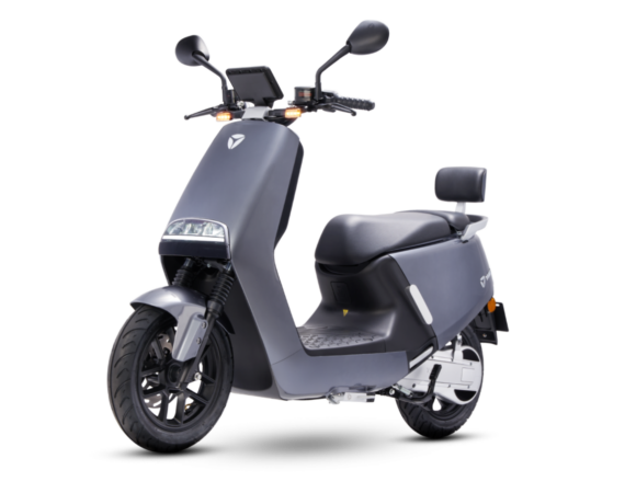 Lat_del_izq_G5-1200x903